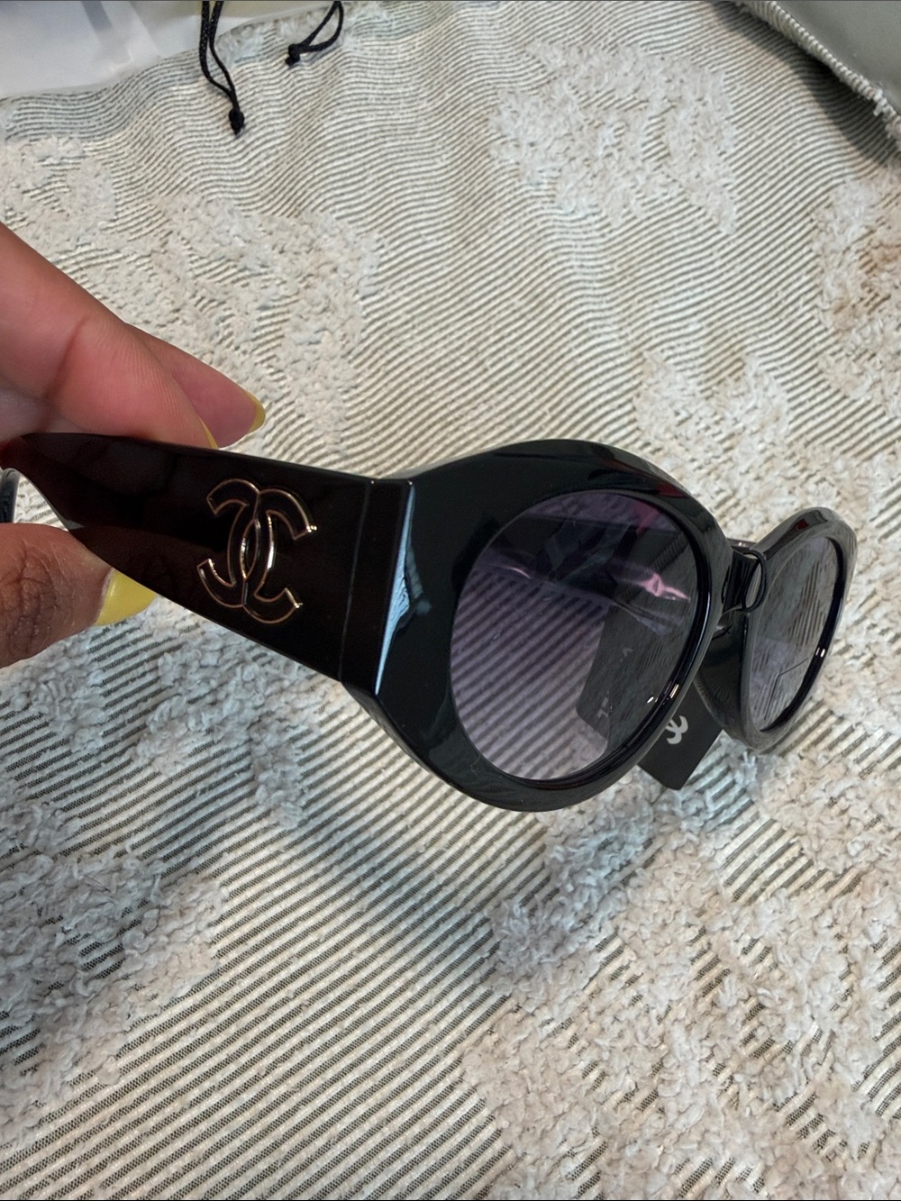 Black Round Sunglasses with Gold Accent